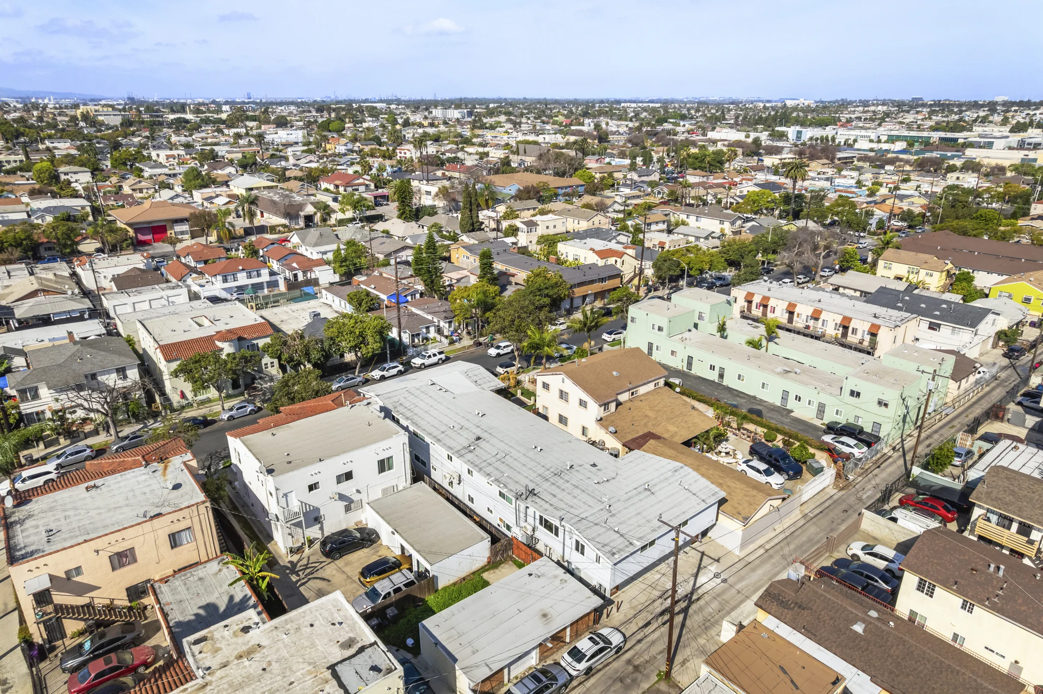 Walnut: aerial view of the property and surrounding neighborhood