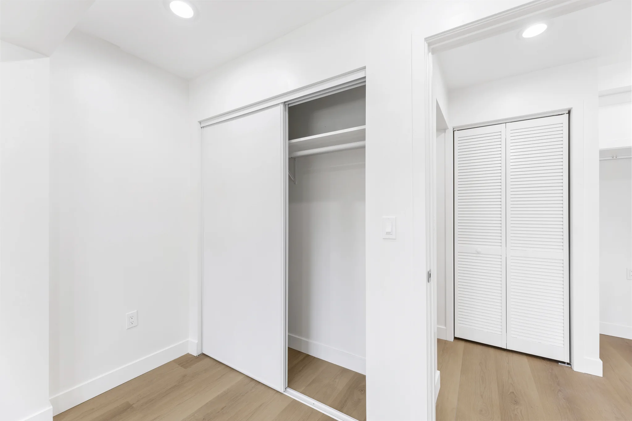 Walnut: interior room with fitted storage
