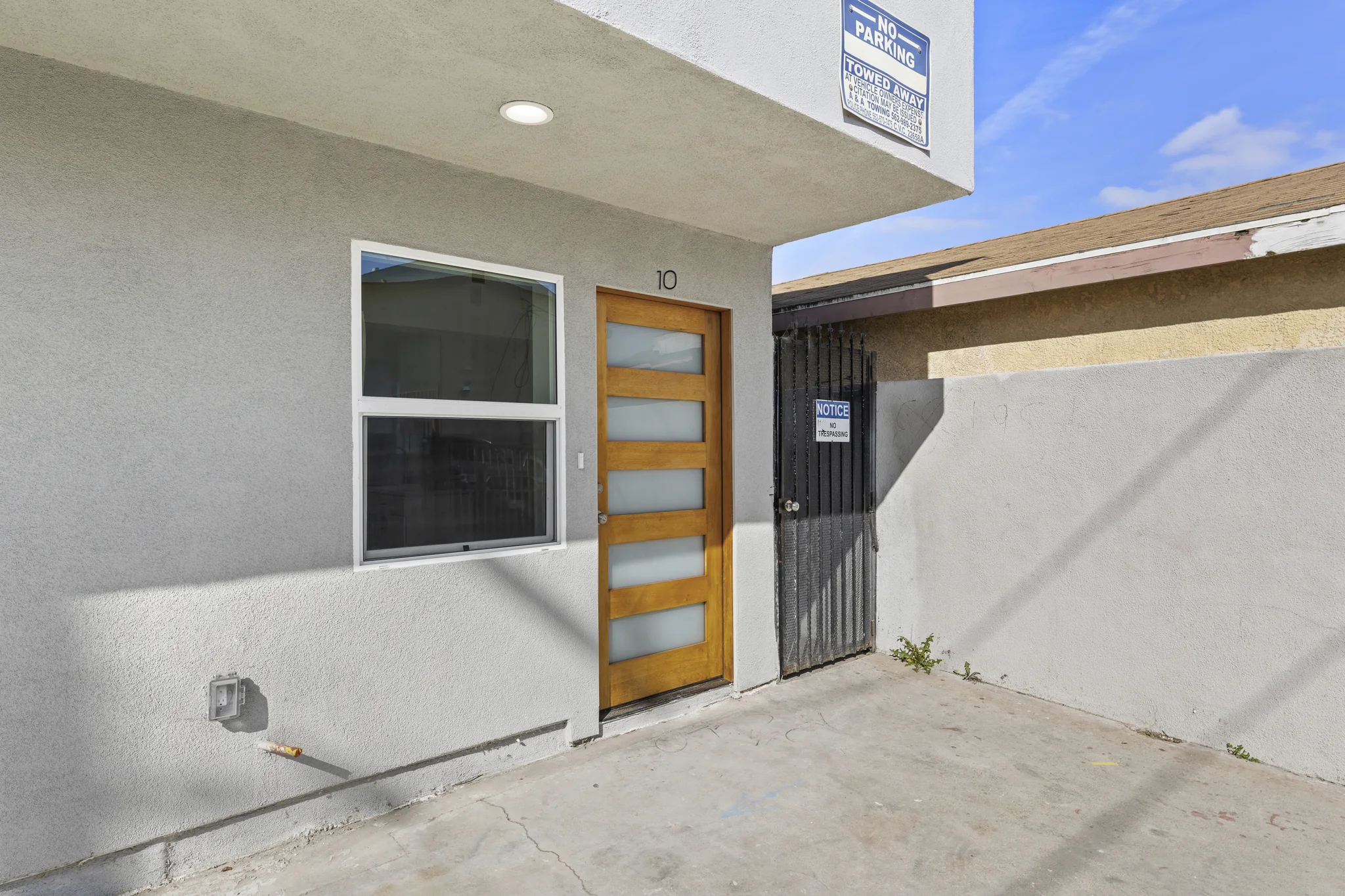 Walnut: entry door and exterior walkway
