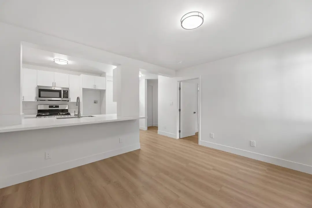 Indiana: kitchen pass through viewed from living area