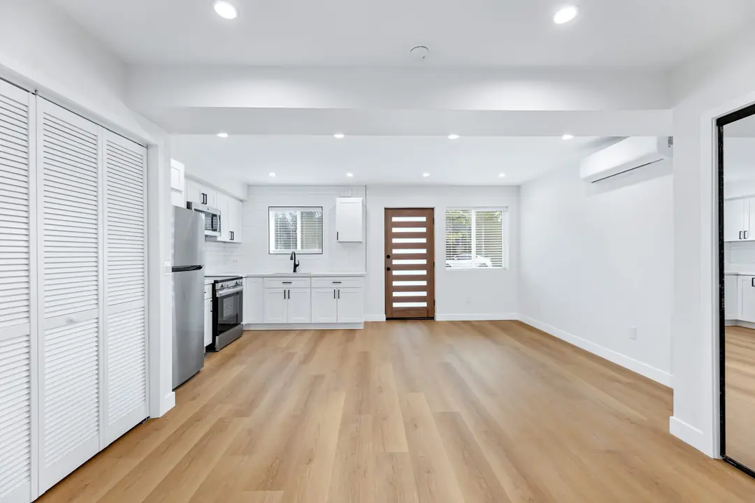 Molino: open interior with white kitchen